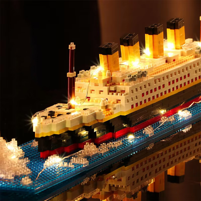 DIY Titanic Creative Luxury Ic - Model Kit Titanic ulasan dan harga