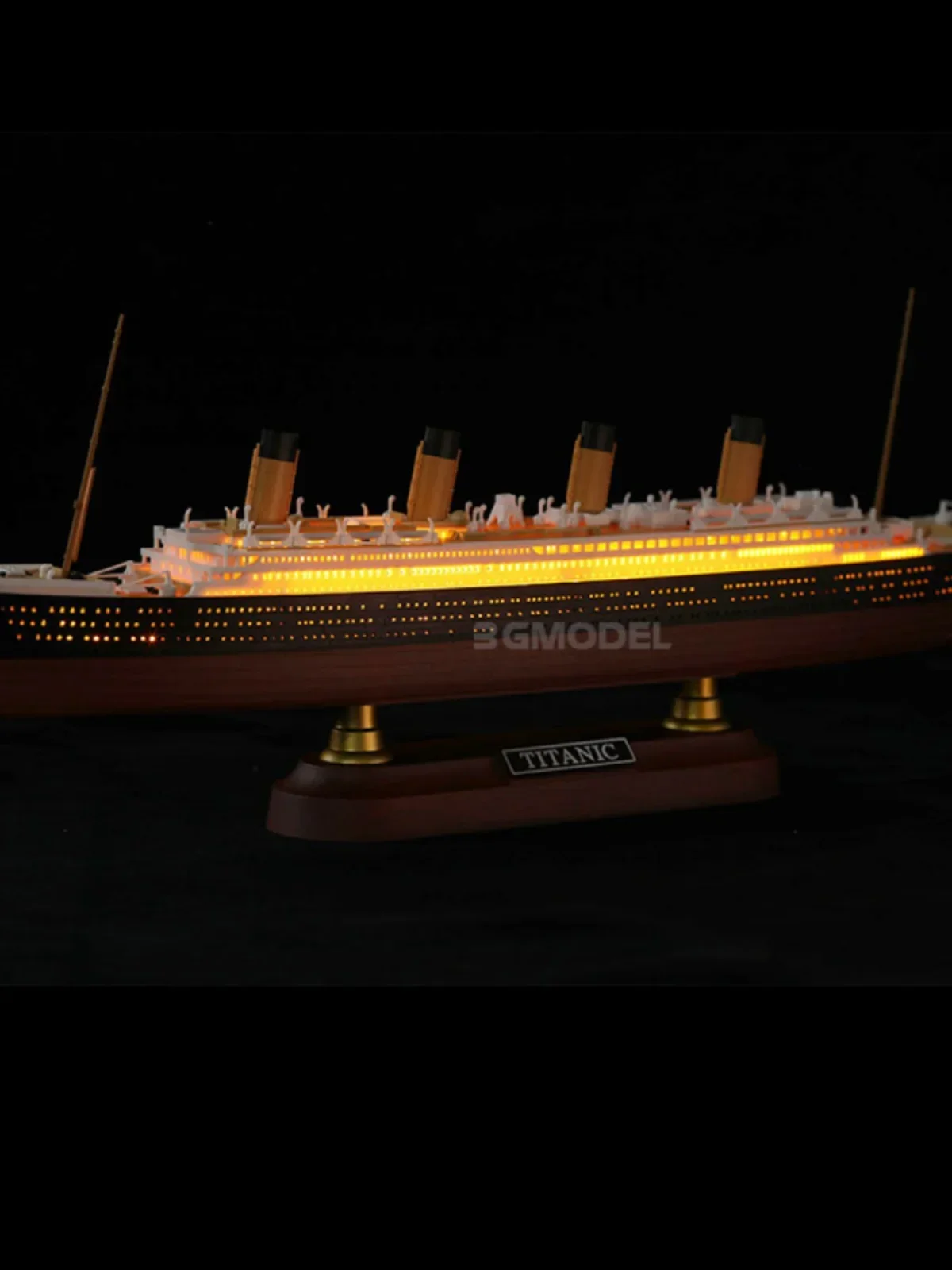 PS-008 MENG Titanic Cruise, Co - Model Kit Titanic ulasan dan harga